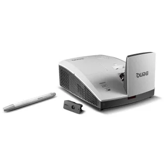 BENQ PRJ MH856UST  DLP; 1080p; 3200ANSI;10 000:1; HDMI, LAN;zvočnik 10W x2;stenska namestitev, izbirni interaktivni komplet PW30U&PT20