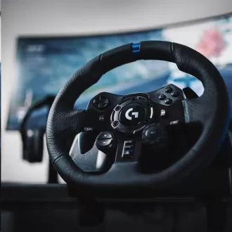 Logitech G923 Racing Wheel PS4 in PC