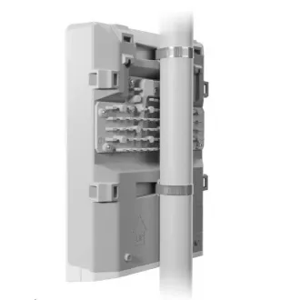 MikroTik Cloud Router Switch CRS318-16P-2S OUT, 800MHz CPU, 256MB, 16x10/100/1000 (PoE-out), 2xSFP , vključno z L5, zunanji