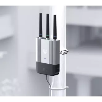 UBNT UMR - Industrijski mobilni usmerjevalnik