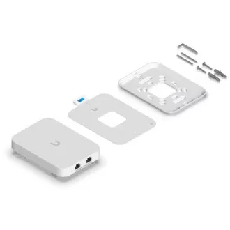 UBNT UniFi AP U7 v steni