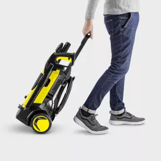 Visokotlačni čistilnik Karcher K 6, 2200 W, 510 l/h, maks. 160 barov, vrtljiva šoba, vgrajen vodni filter