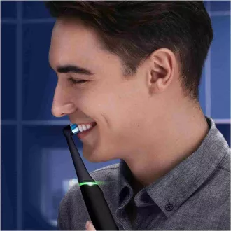 Oral-B iO6 električna zobna ščetka, magnetna, 5 načinov, zaslon, umetna inteligenca, časovnik, črna