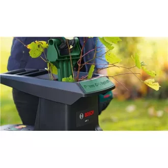 BOSCH AXT 25 D, tihi kompostnik, 2.500 W, zmogljivost rezanja, največji premer vej 40 mm
