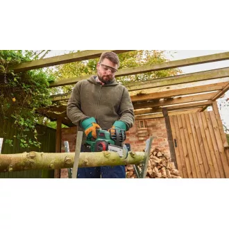 BOSCH UniversalChain 18, akumulatorska verižna žaga, 18 V, 20 cm palica, hitrost rezanja 4,5 m/s BOSCH UniversalChain 18, akumulatorska verižna žaga, 18 V, 20 cm palica, hitrost rezanja 4,5 m/s