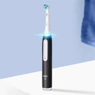 Oral-B iO Series 3 Matt Black električna zobna ščetka, magnetna, 3 načini, senzor pritiska - Razpakirano Oral-B iO Series 3 Matt Black električna zobna ščetka, magnetna, 3 načini, senzor pritiska - Razpakirano