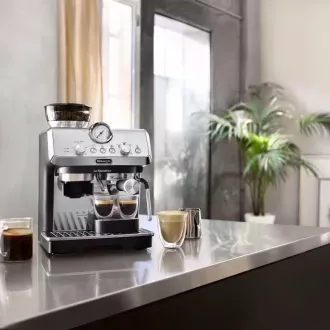 DeLonghi La Specialista Arte vzvodni aparat za kavo, 1400 W, vgrajen mlinček, parna šoba MyLatte