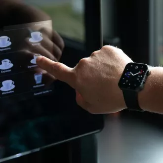 Kendox Life Tracker pametna ura in fitnes ura