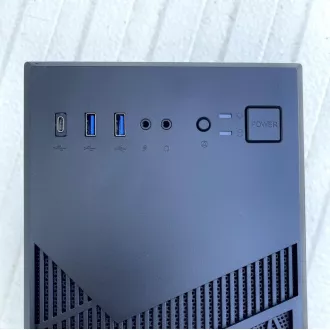 Ohišje EUROCASE ML N6-560B, Midi Tower, 1xUSB-C, 2xUSB 3.0, 2x audio, brez napajalnika