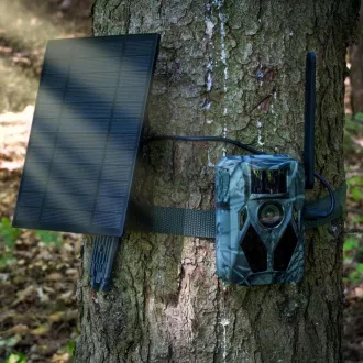 EVOLVEO StrongVision Solar 4G, foto past s 4G, aplikacijo in solarno ploščo
