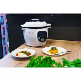 CY851130 PAMETNI VEČNAMENSKI LONEC TEFAL