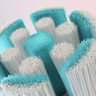 IO GC BELA NADOMESTNA GLAVA 4 KOSI ORAL-B