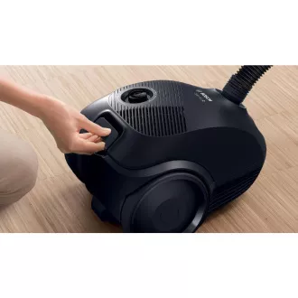 BGBS2LB1 SESALNIK Z VREČKAMI BOSCH