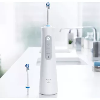 AQUACARE 6 ZA STROKOVNA USTA. SPRCHA ORAL-B