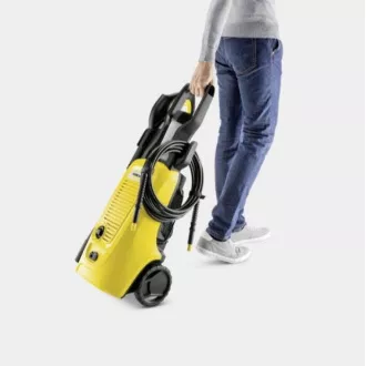 1.679-300.0 K4 UNIVERZALNI TLAČNI PRALNIK KARCHER