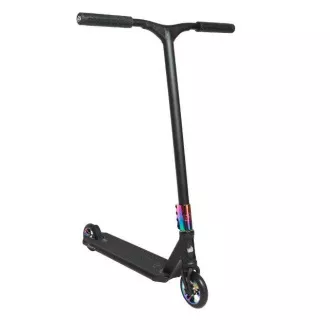 Skuter prostega sloga NKD Rizz Stunt, črna in mavrična barva Skuter prostega sloga NKD Rizz Stunt, črna in mavrična barva