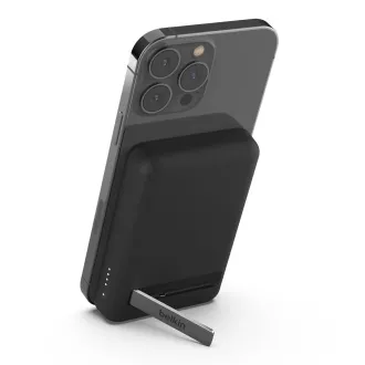 Belkin BOOST CHARGE™ MagSafe Magnetic Wireless PowerBank s stojalom, 5000 mAh, črna