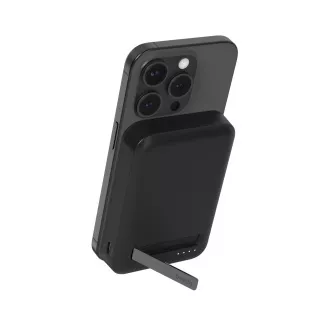 Belkin BOOST CHARGE™ Qi2 magnetna brezžična napajalna baterija s stojalom, 8000 mAh, 15 W, črna
