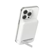 Belkin BOOST CHARGE™ Qi2 magnetna brezžična napajalna baterija s stojalom, 8000 mAh, 15 W, bela