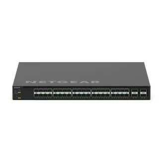 Netgear 40x10G SFP  in 4x100G QSFP28 upravljano stikalo