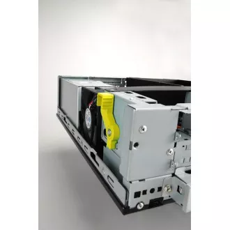 In-Win BL641/SFF in namizni računalnik/črna/300W/80PLUS Bronz