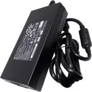 Napajalnik MSI 180W 19,5V (vključno z napajalnim kablom)