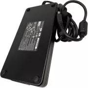 Napajalnik MSI 230W 19,5V (vključno z napajalnim kablom) GL6