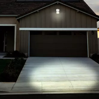 Zunanja sončna LED luč Viking SR12/2000lm / na sončno energijo /3000K   4000K (topla in dnevna bela)