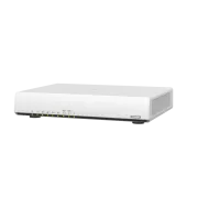 Usmerjevalnik QNAP Wi-Fi 6 SD-WAN QHora-301W (4x GbE / 2x 10GbE / 2x USB 3.2 / 8 notranjih anten)
