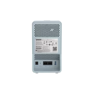 QNAP tripasovni Wi-Fi SD-WAN Mesh usmerjevalnik QMiro-201W (2xGbE / 1xUSB 3.2 / Bluetooth / 4 notranje antene)