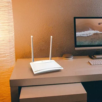 Usmerjevalnik TP-LINK TL-WR820N 2,4 GHz, podaljšek, dostopna točka, IPv6, 300 Mb/s, zunanja fiksna antena, 802.11n, VLAN, WPS, omrežje za goste